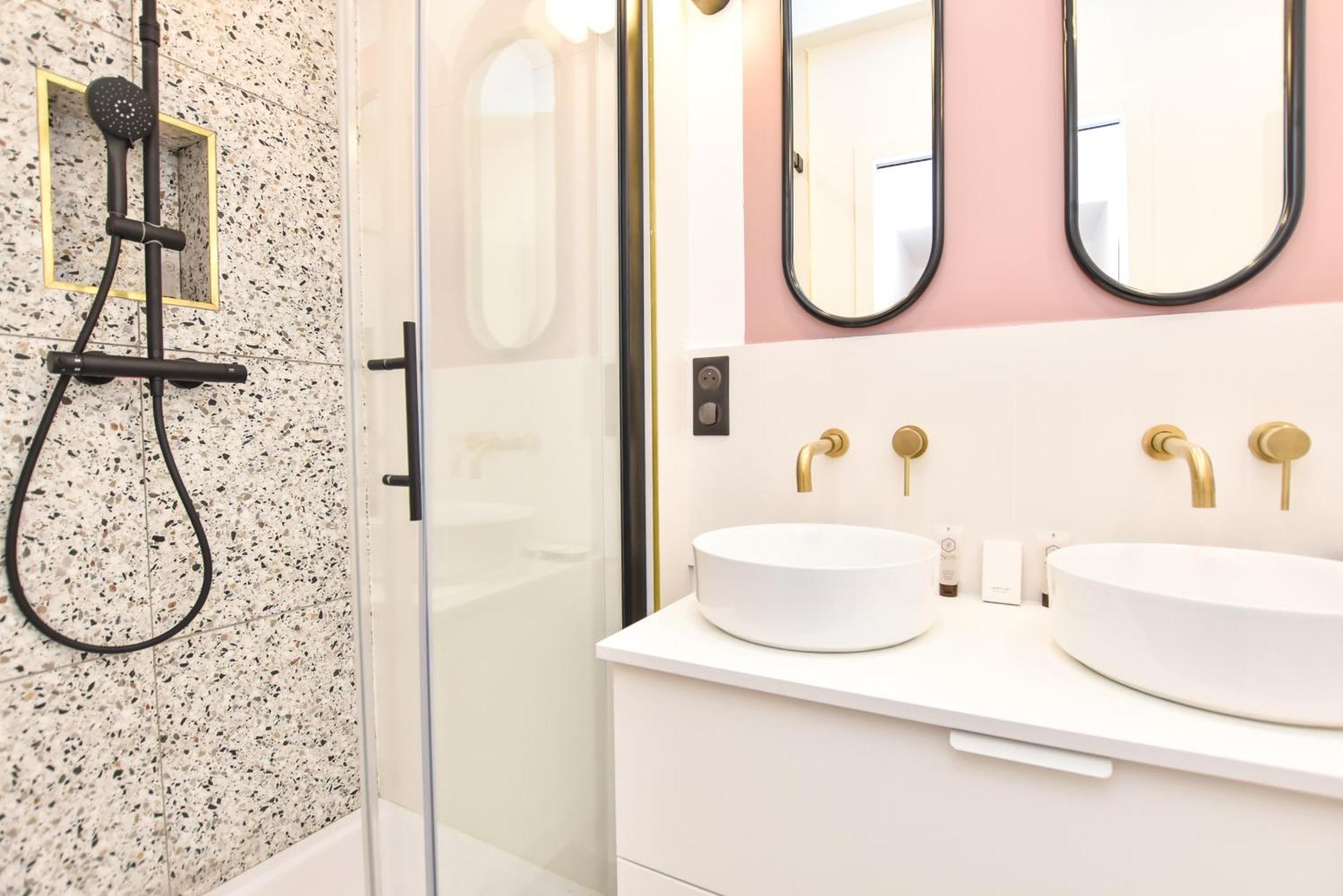 Apartamento Charming And Cosy Flat Next To The Eiffel Tower París Exterior foto